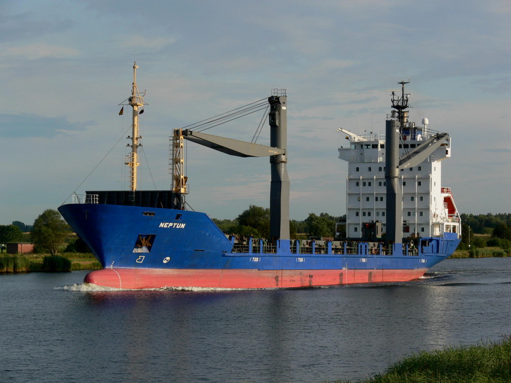 Neuling im Nord-Ostsee-Kanal