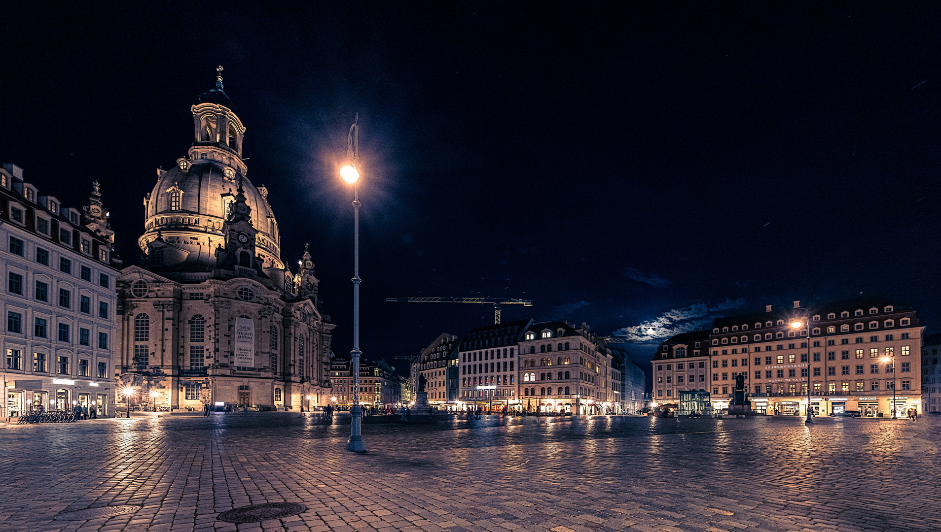 Neumarkt in der Nacht