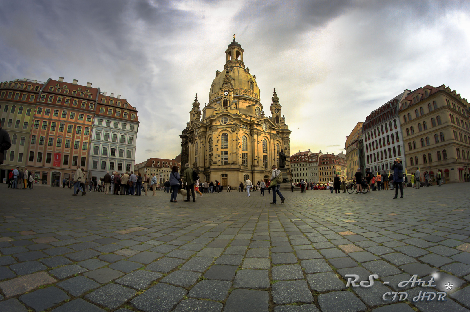 Neumarkt und Frauenkirche zu Dresden