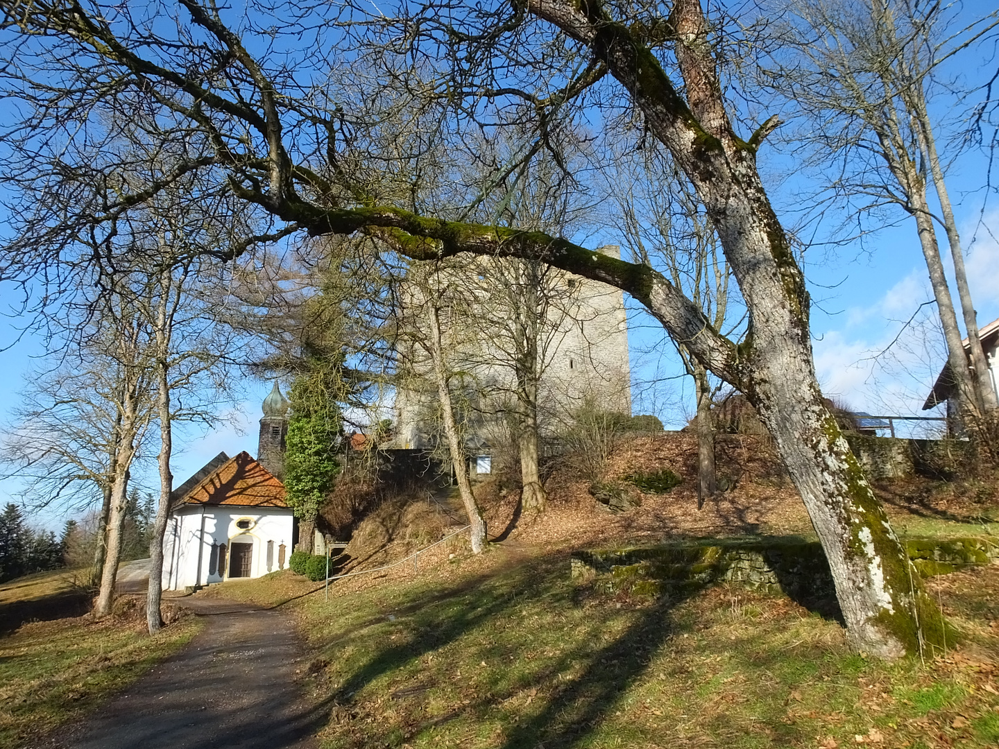 Neunußberg