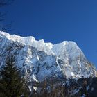 Neuschnee im Gebirge