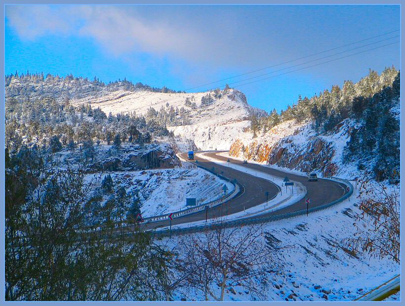 Neuschnee im Taurusgebirge