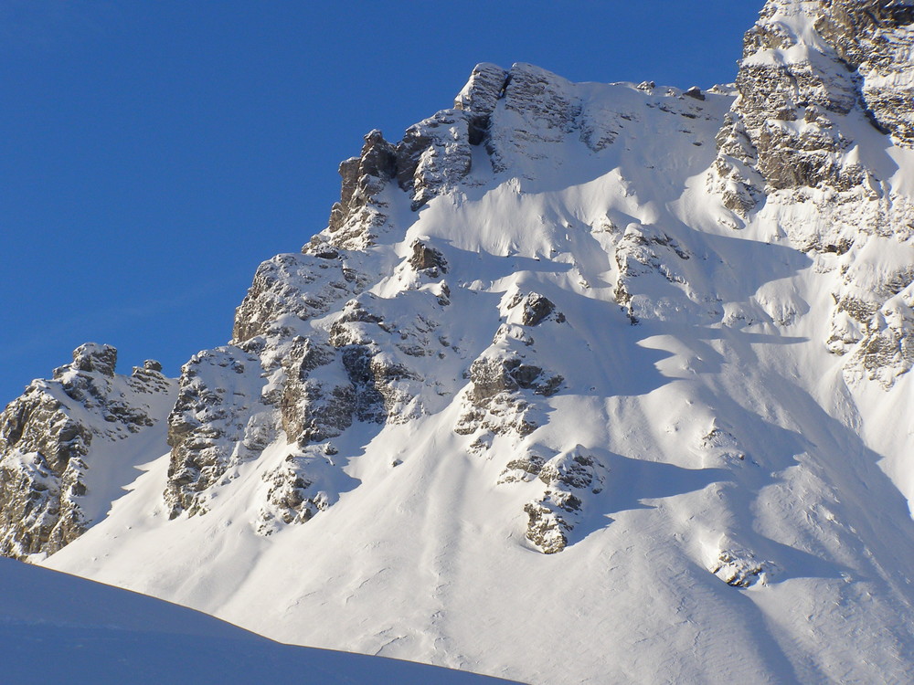 Neuschnee in den Bergen