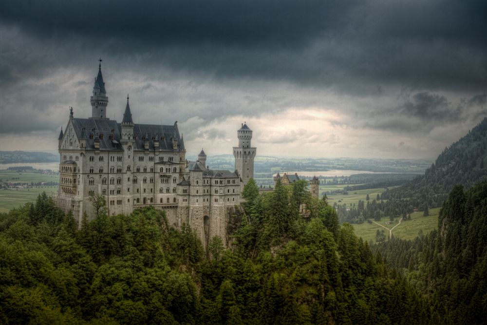 NEUSCHWANSTEIN