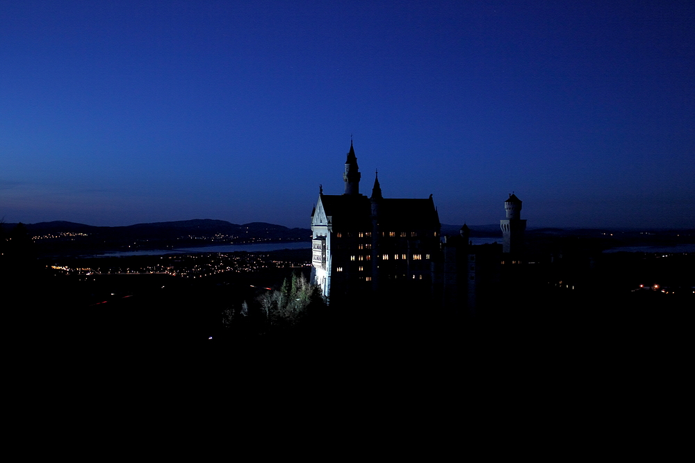 Neuschwanstein bei Nacht