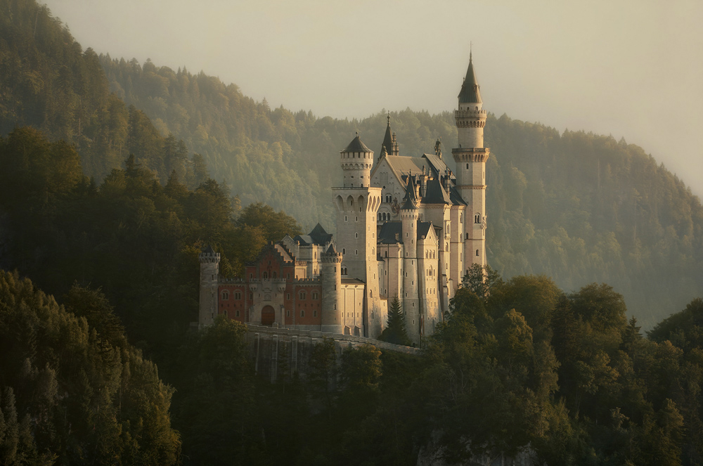 - Neuschwanstein II -