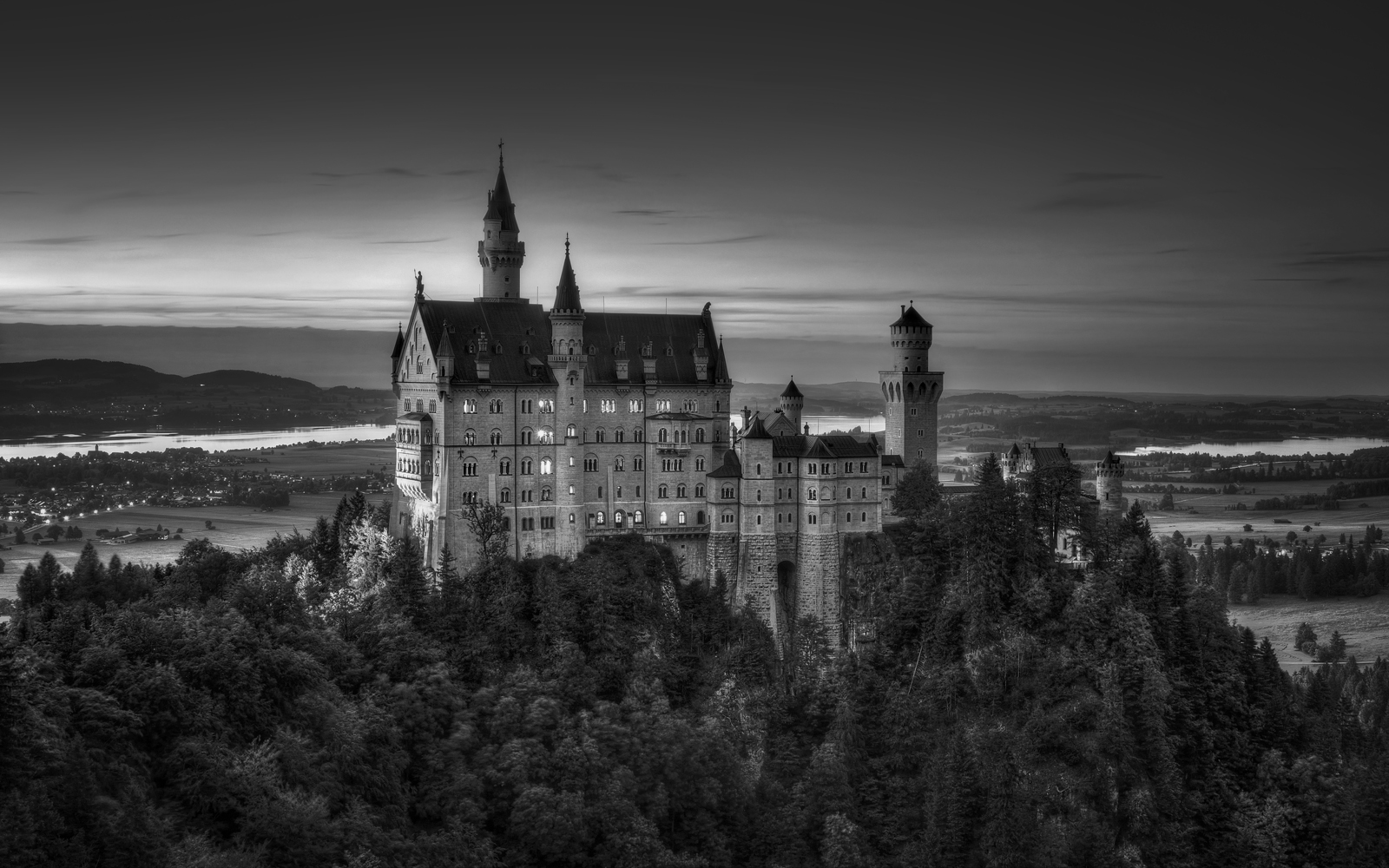 Neuschwanstein III SW