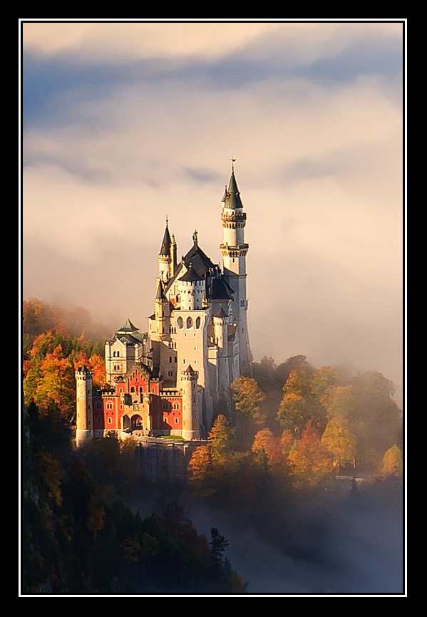 Neuschwanstein Swimming on the Fog