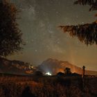 Neuschwanstein und die Michstraße bei Nacht