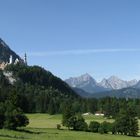 Neuschwanstein vor Alpenkulisse