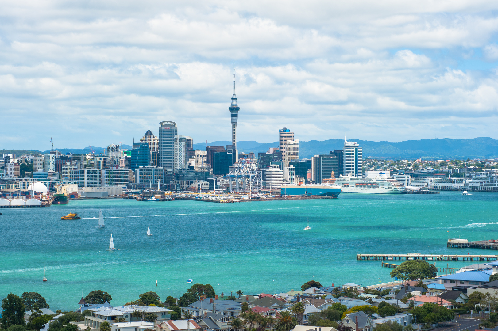 Neuseeland 2015: Nordinsel, Auckland Skyline vom Mount Victoria, Devonport aus gesehen