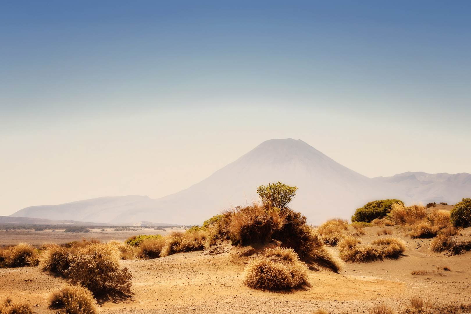 Neuseeland - Desert Road, Tongariro National Park