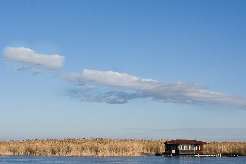 Neusiedlersee mit niedrigem Horizont