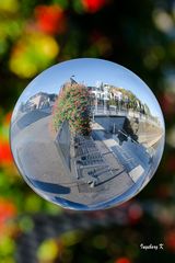 Neuss - Am Hafen mit Blick auf Markt und Münster 