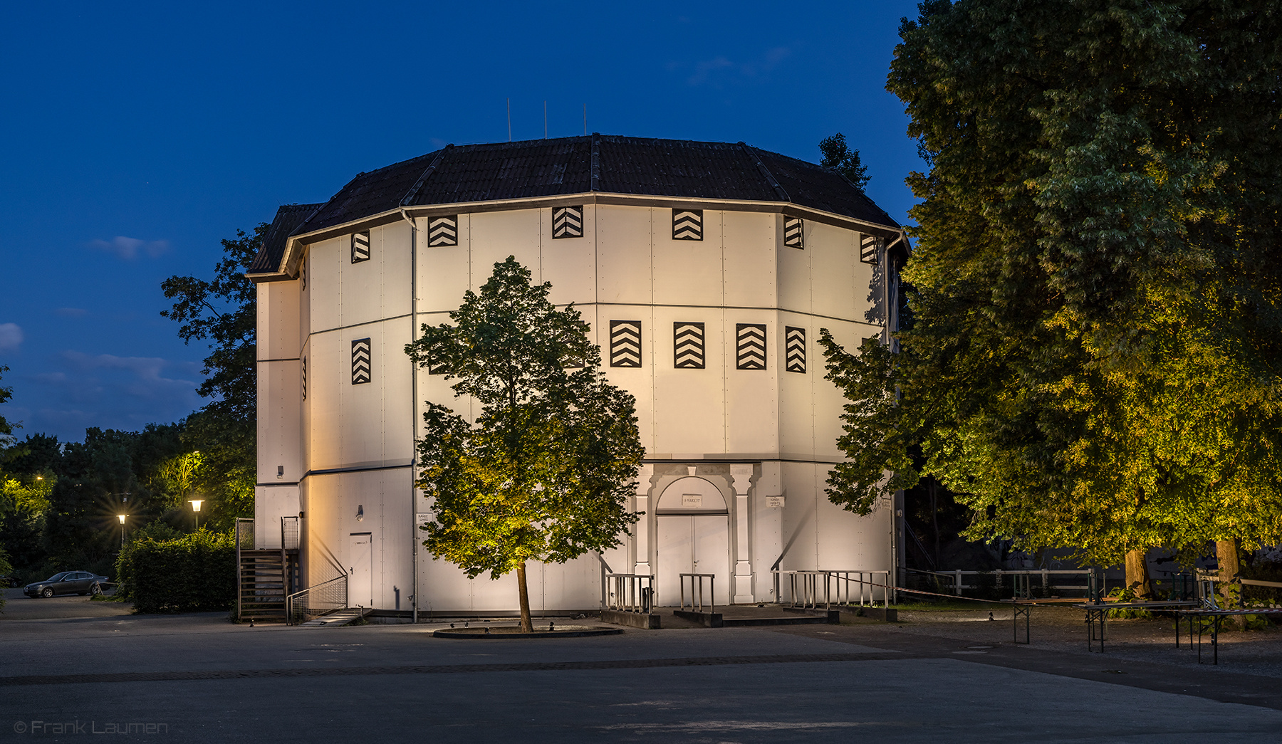 Neuss Globe