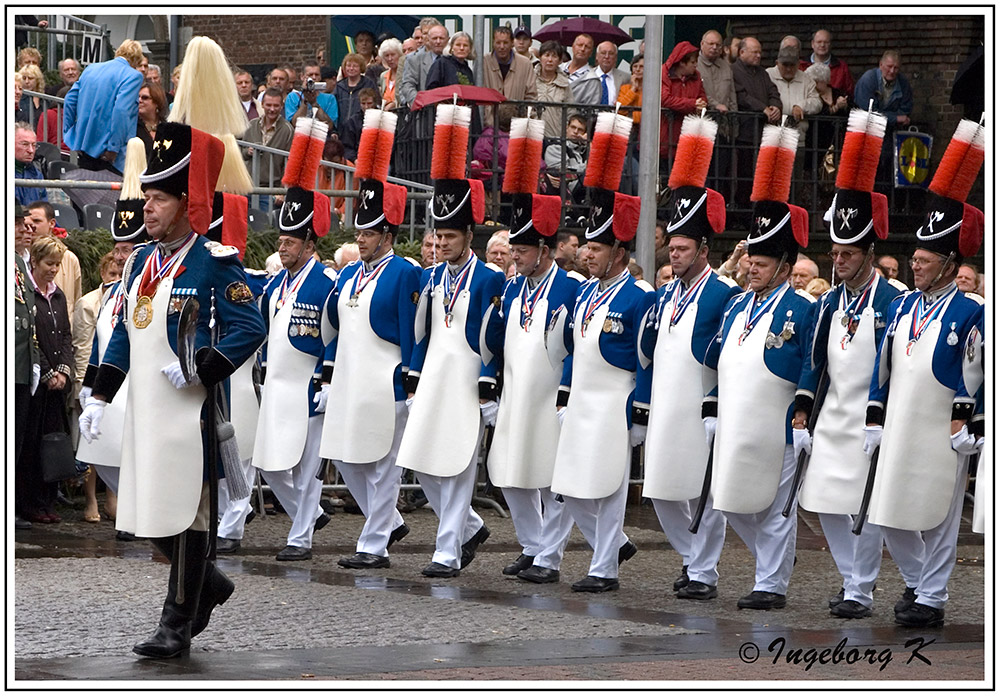 Neuss - Schützenfest - Königsparade - Sappeure-Corps