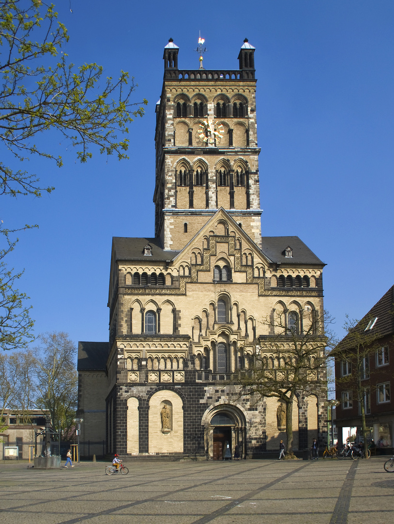 Neusser Münster