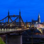 Neutorbrücke mit Münster in der Blauen Stunde
