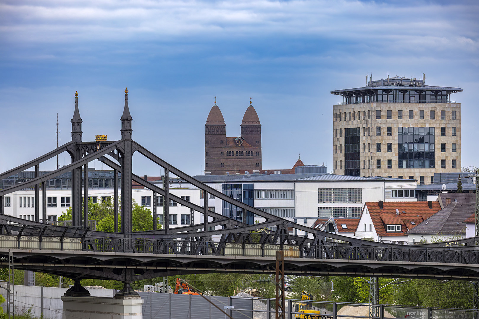 Neutorbrücke mit Pauluskirche und Karlsbau