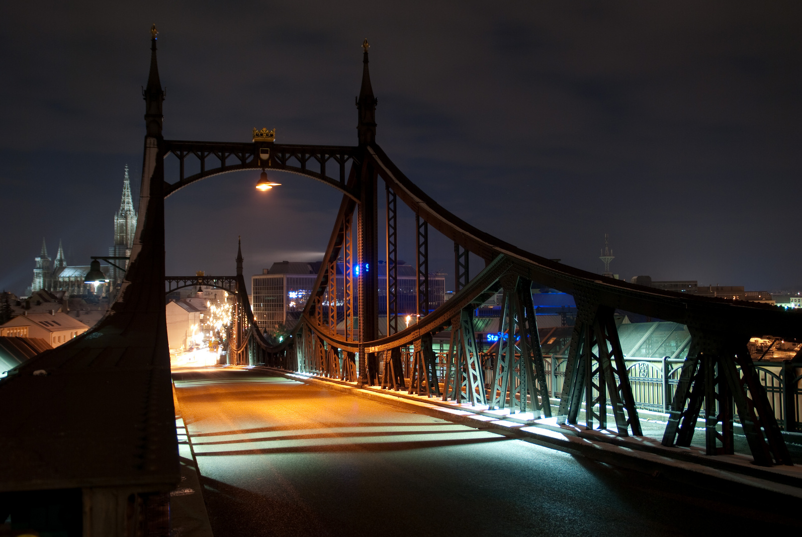 Neutorbrücke Ulm bei Nacht