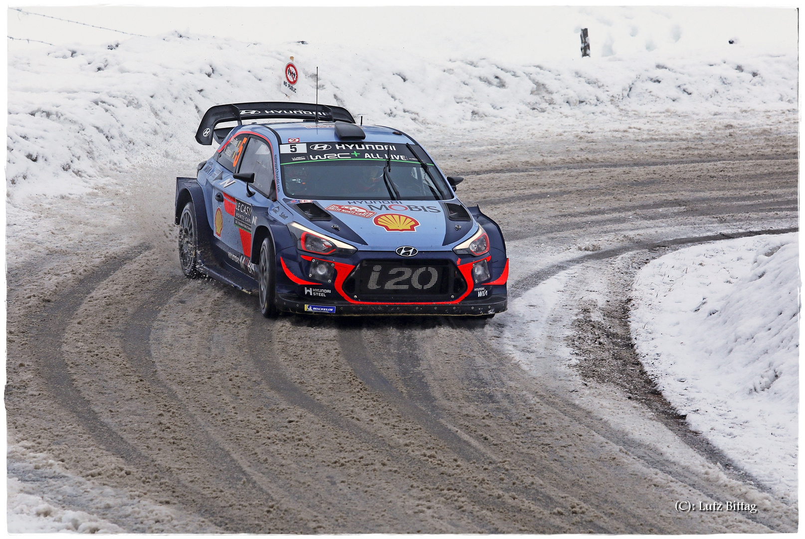 Neuville/Gilsoul gewinnen in Schweden