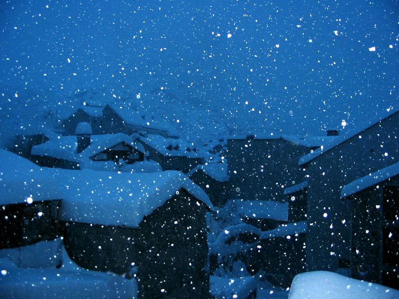 Nevada en Benasque, pirineo aragones