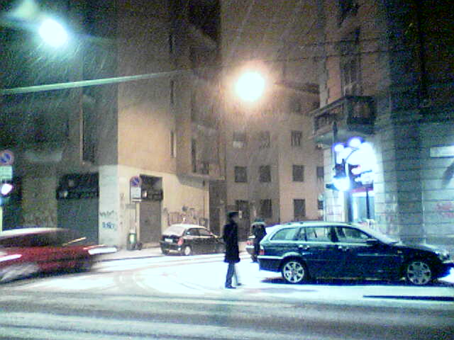 NEVE IN VIA ABBA