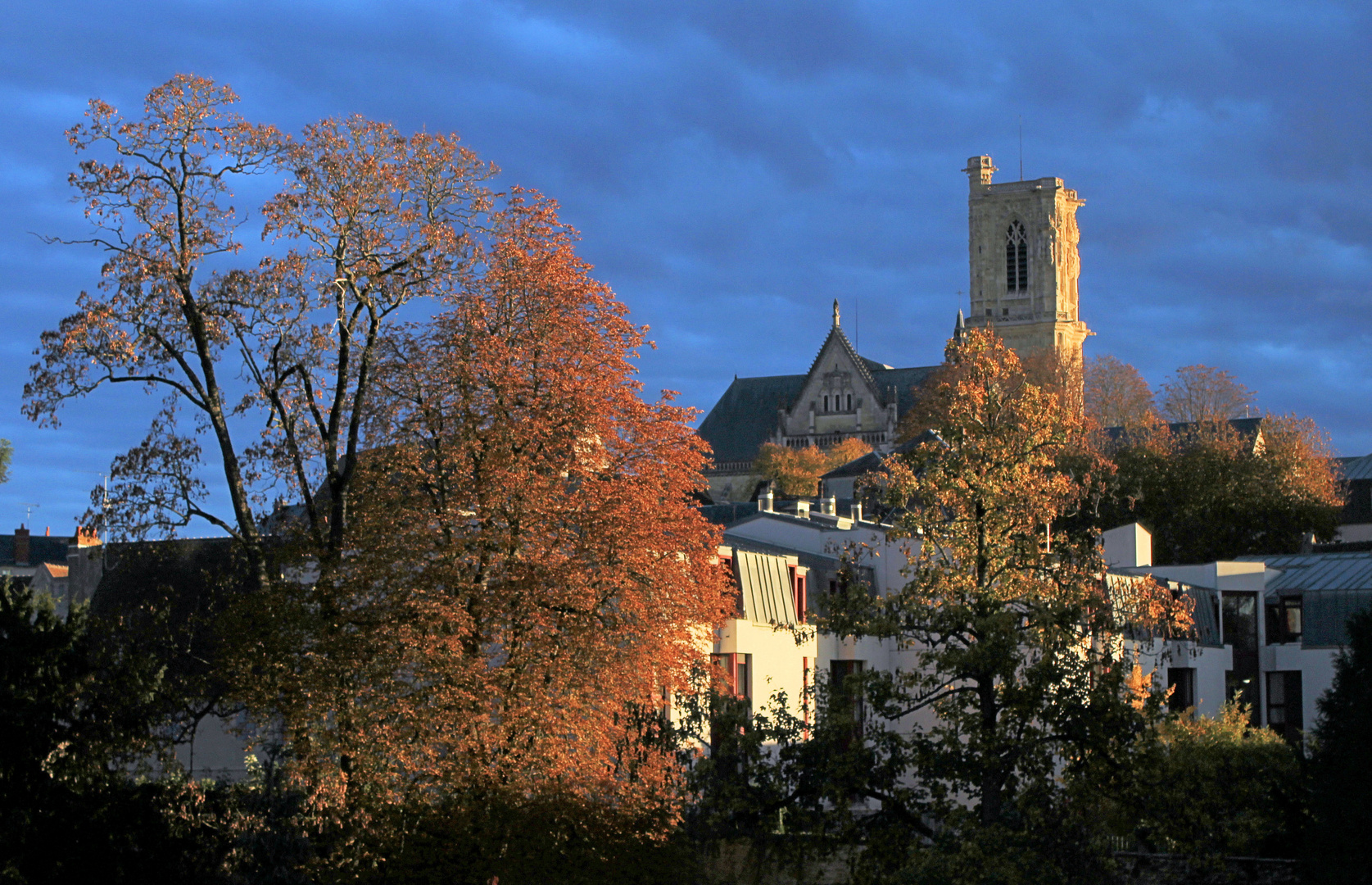 Nevers en automne