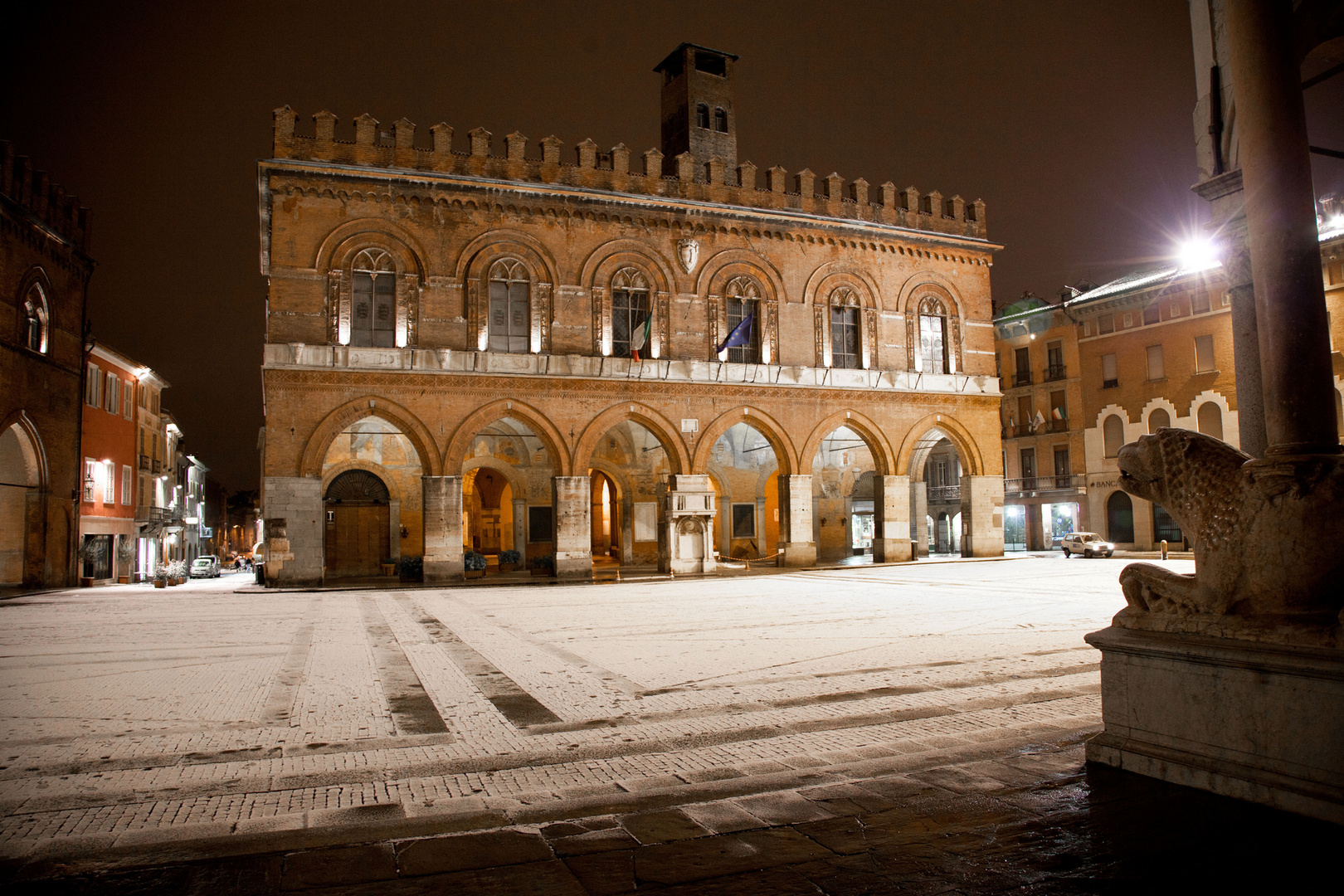 Nevicata in piazza