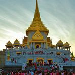 New built pagoda in Wat Traimit, Bangkok