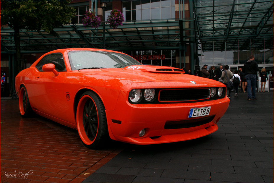 New Dodge Challenger SRT