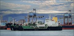 NEW FRONTIER 1, Crude Oil Tanker