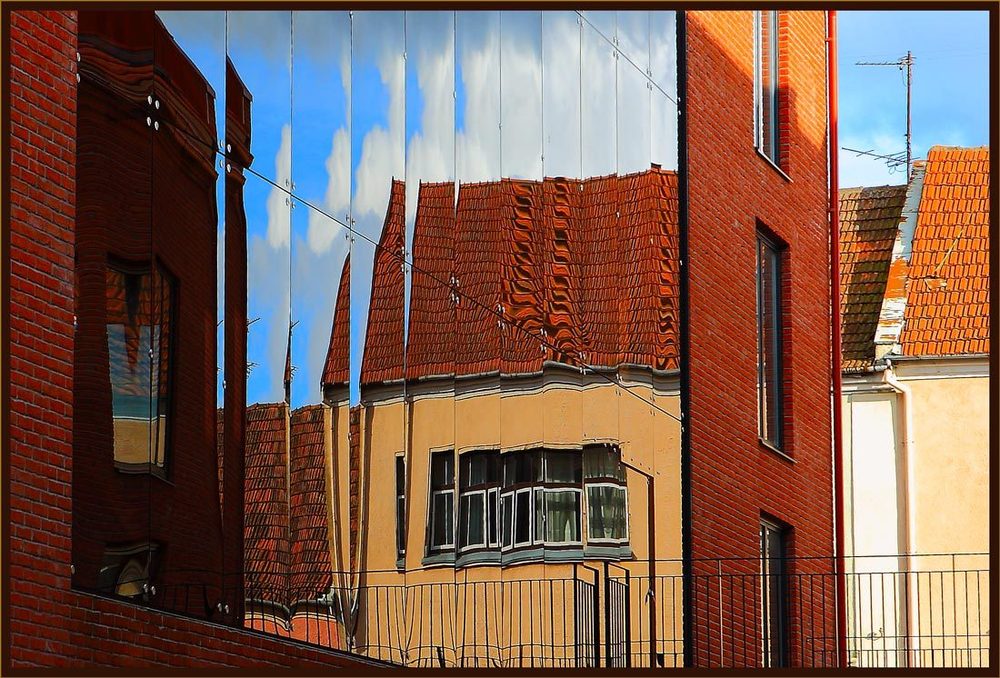 New reflections of old city