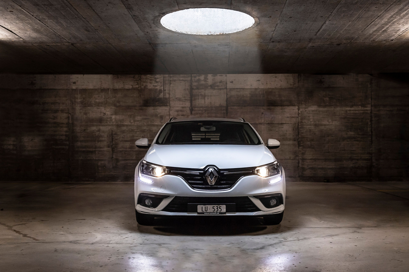 New Renault Megane (Renault Swiss SA)