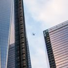 New World Trade Center mit Flugzeug