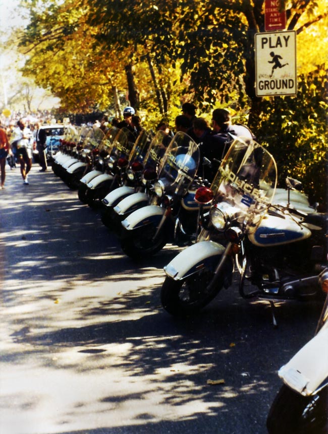 New York 1977 Marathon Play Ground