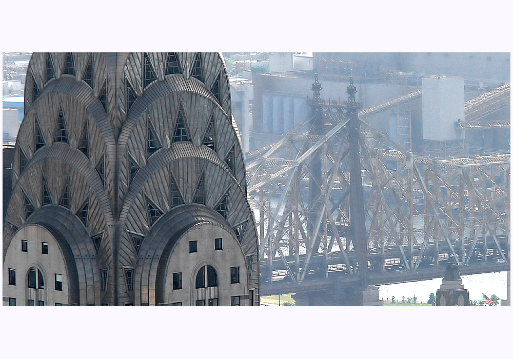 New York: Chrysler-Building im Morgendunst