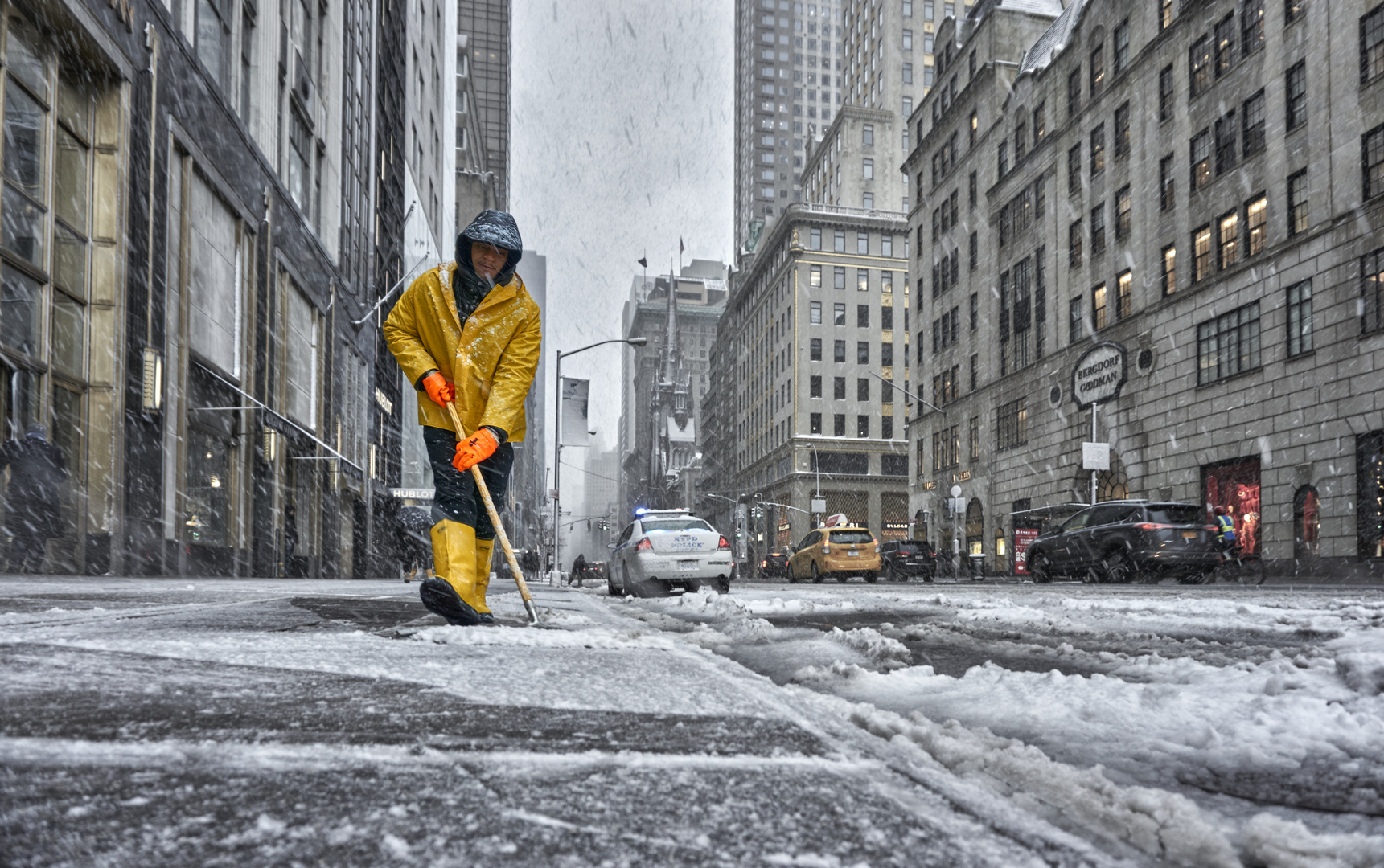 New York City - Fighting the Blizzard