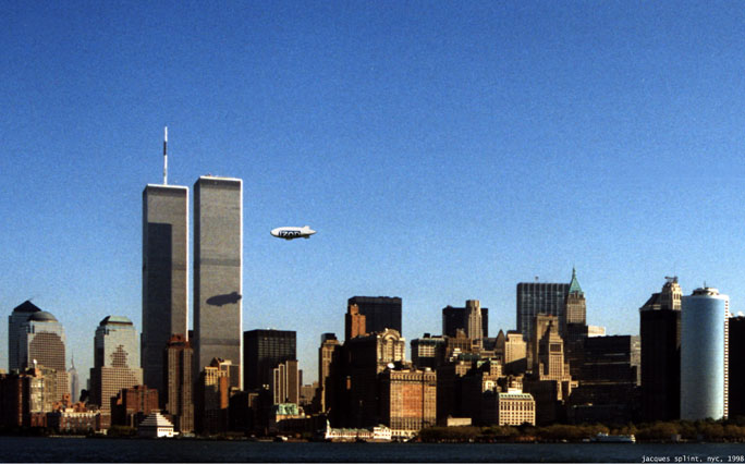 New York, Ein Zeppelin vor WTC