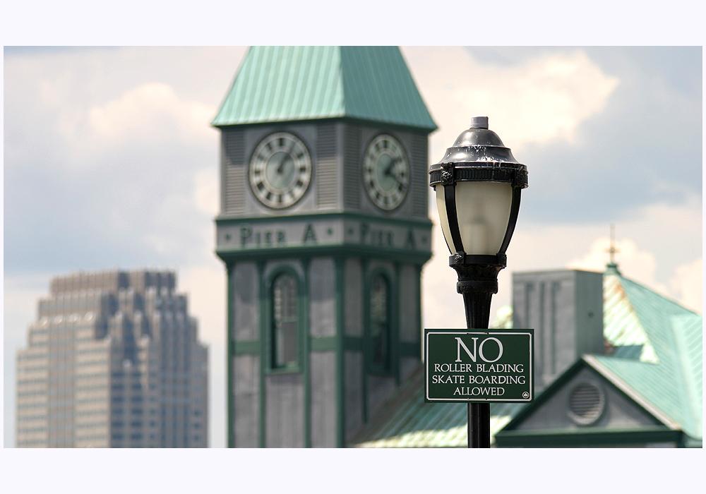 New York: No Blading at Pier A!