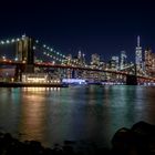 New York Skyline bei Nacht