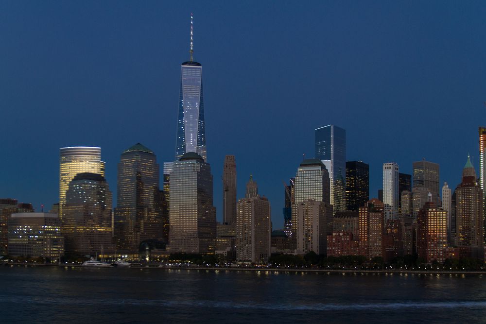 New York Skyline Blue