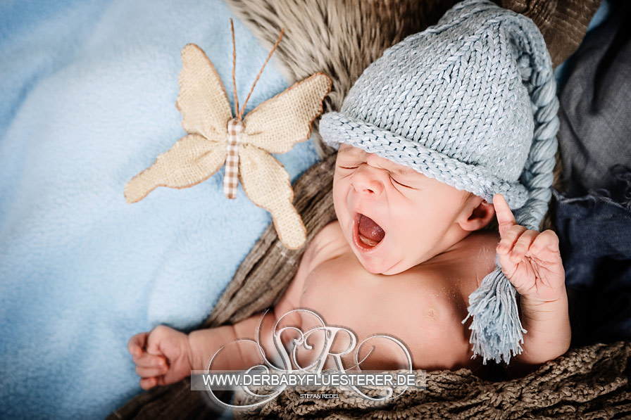 Newborn Lukas, 9 Tage | (Babyfotograf am Niederrhein)