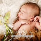 Newborn Rosalie, 9 Tage | (Babyfotograf in NRW)