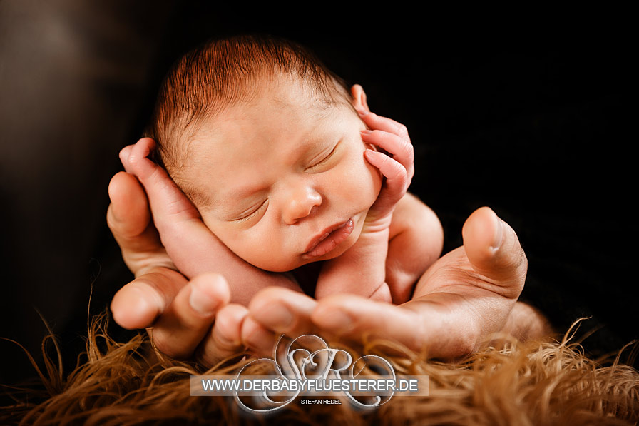 Newborn Theo, 9 Tage | (Babyfotograf Oberhausen)