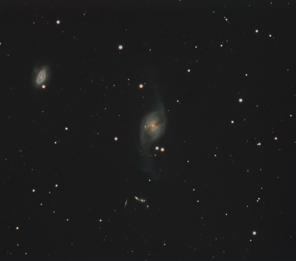 NGC 3718 und Nachbarn