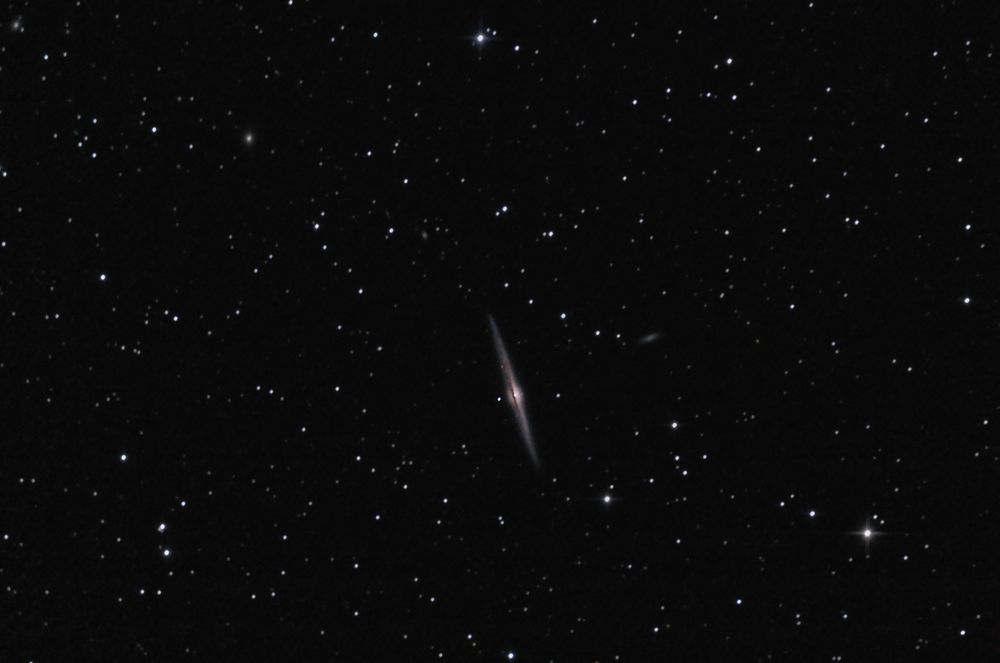 NGC 4565 - Galaxie in Kantenstellung