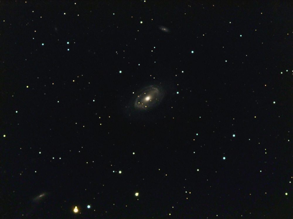 NGC 4725