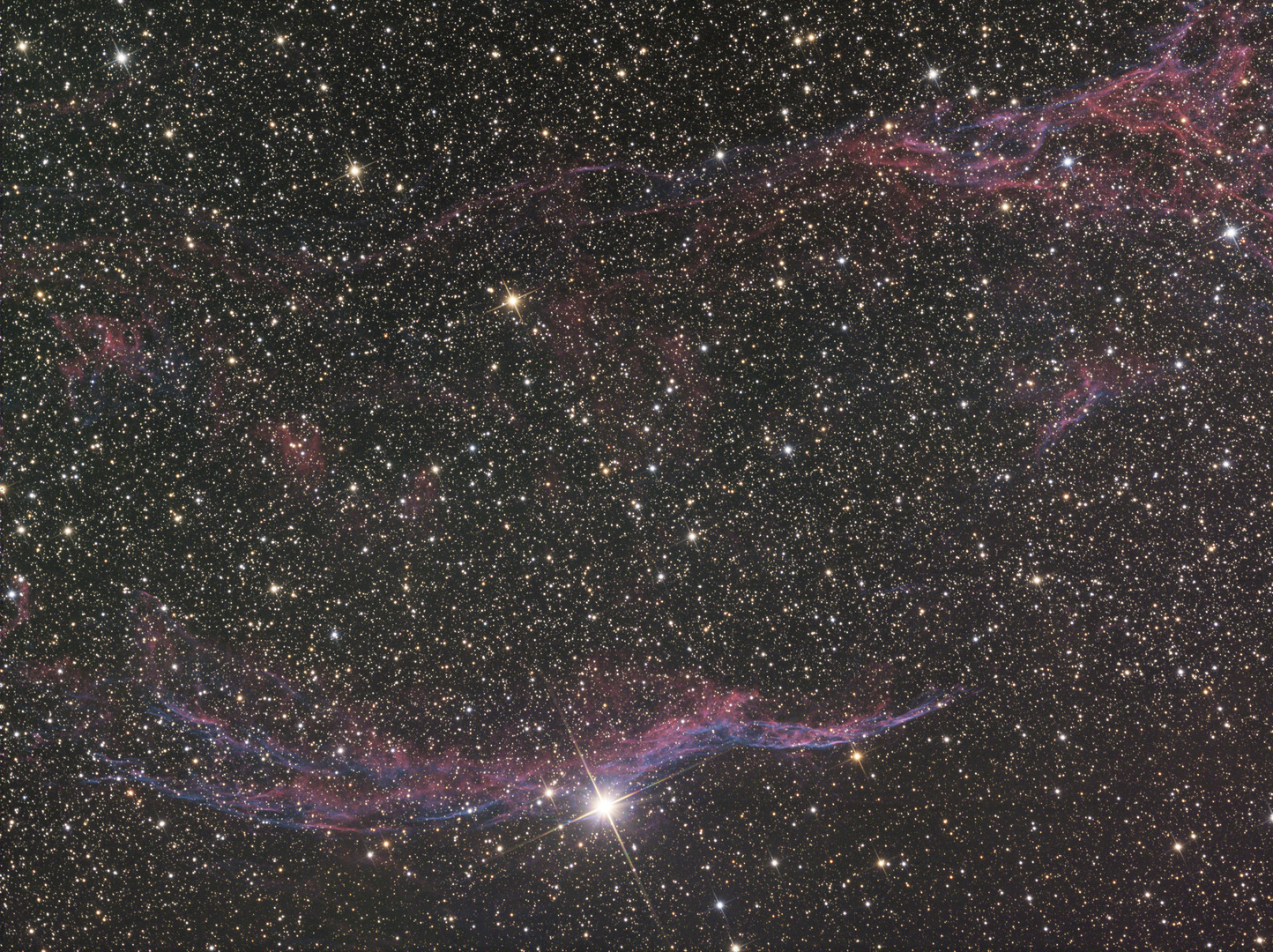 NGC6960 der Westteil des Cirrusnebel (Sturmvogel) mit Pickering's Triangle