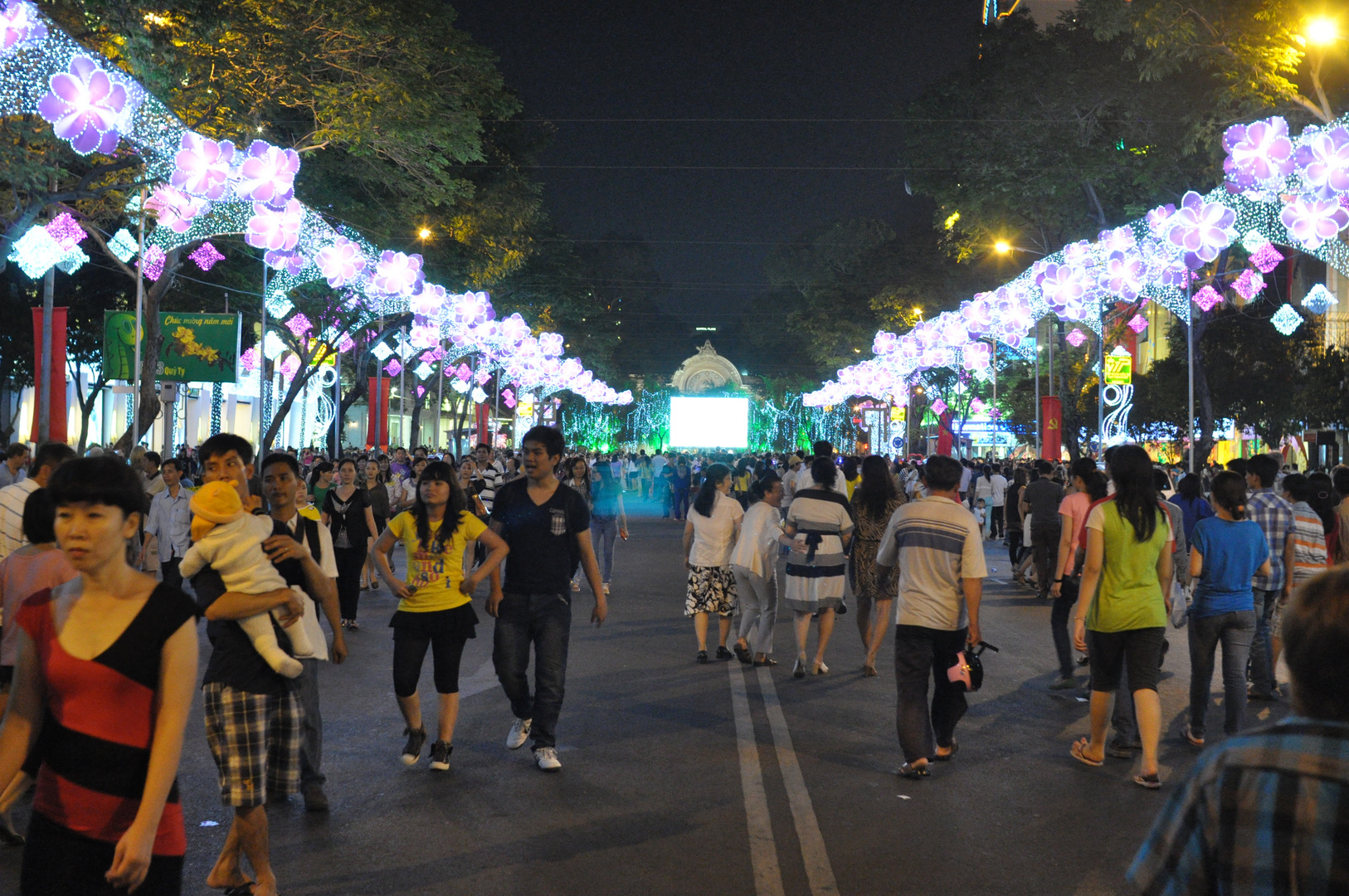 Nguyen Hue, Saigon - Vor dem Neujahrfest 2013